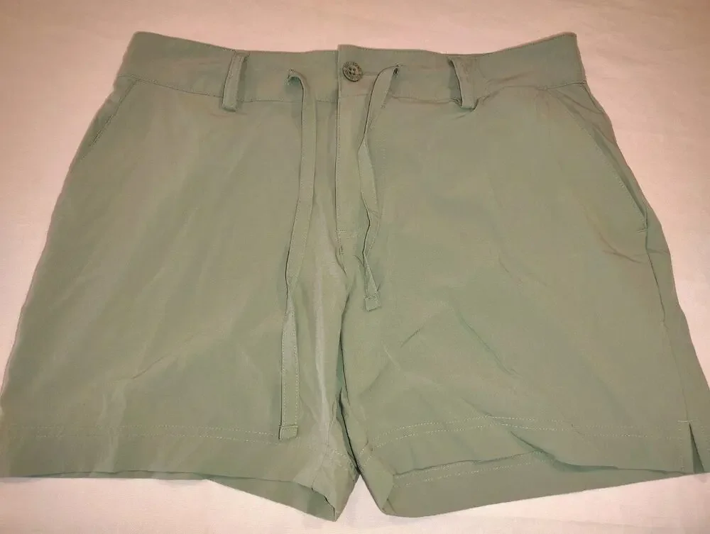 Reel Legends Women's Green Fishing Shorts Size Medium